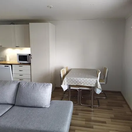 Laegenhet Nybrovaegen